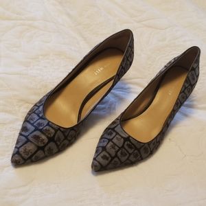 9West black and grey calf hair pumps